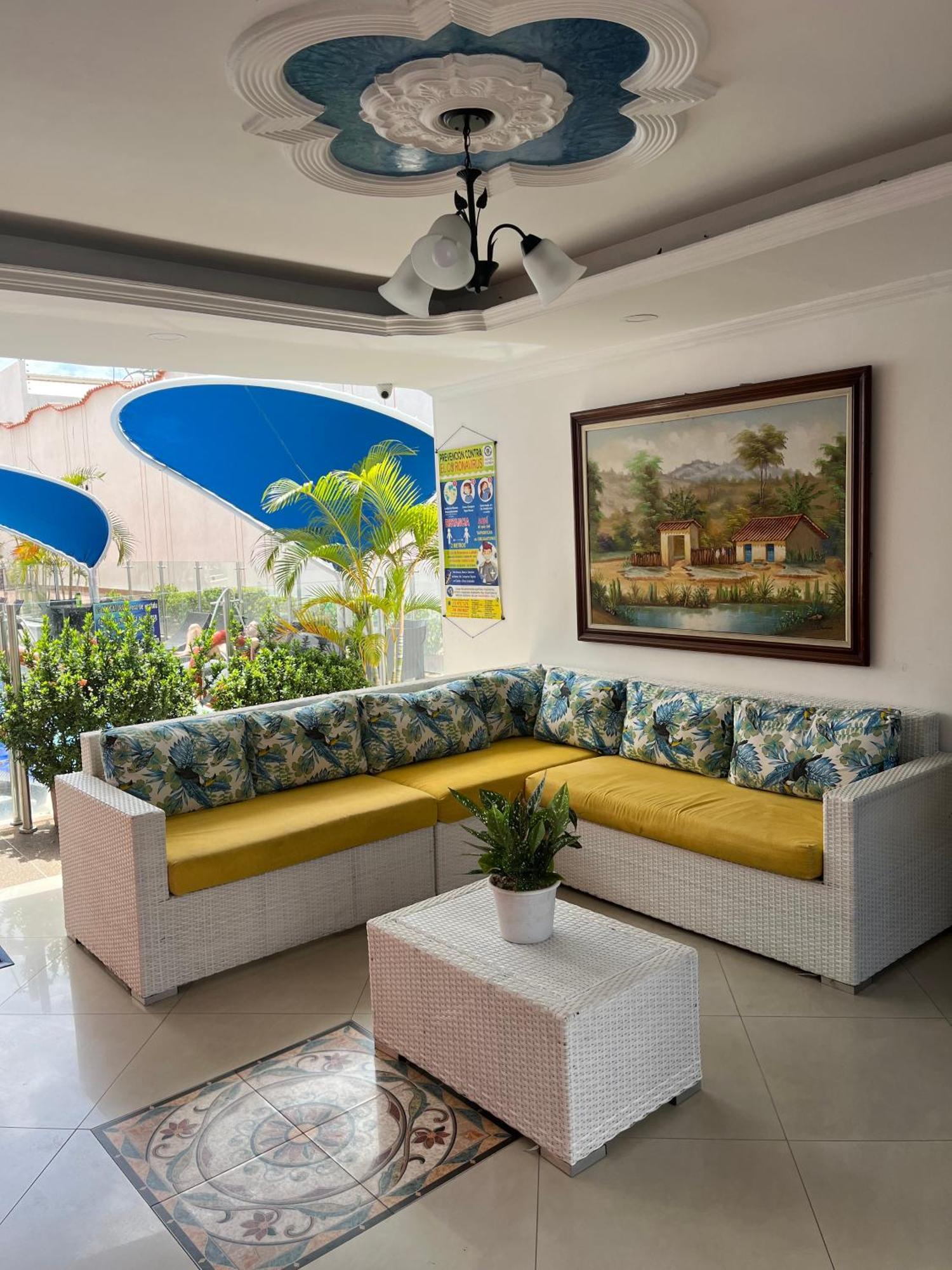 Hotel Zamba Girardot Buitenkant foto